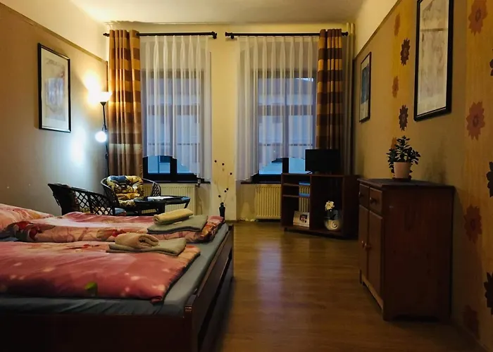 Гостевой дом U Modreho Zvonku 3*